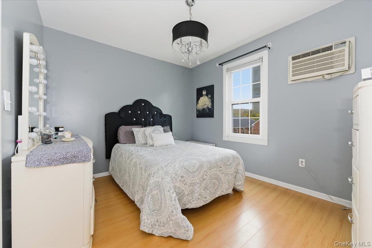 #13 photo, 1617 Mahan Avenue, Bronx , NY 10461