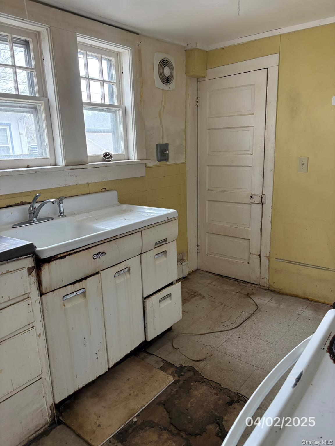 #2 photo, 100 Academy Street, Liberty , NY 12754