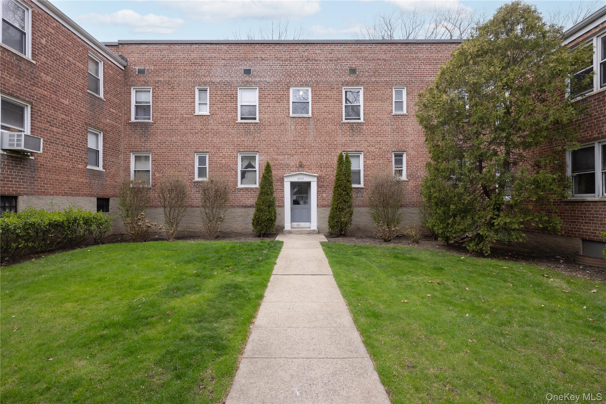 #2 photo, 2303 Palmer Avenue, New Rochelle , NY 10801