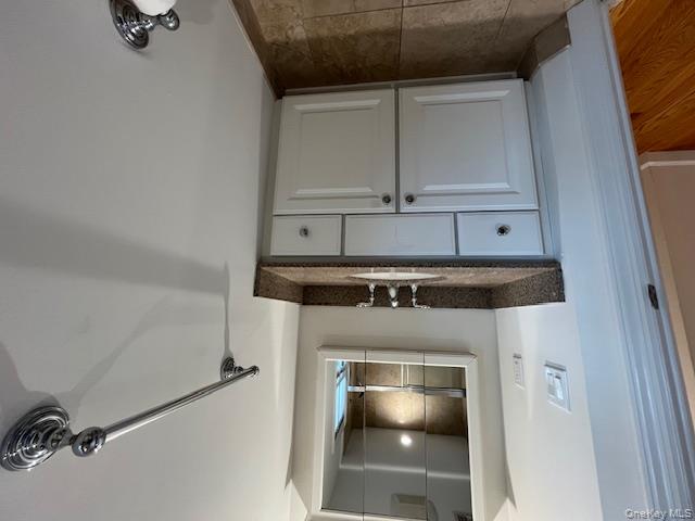 #14 photo, 40 Corchaug Avenue, Port Washington , NY 11050