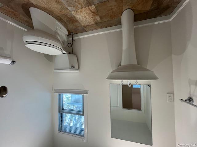 #8 photo, 40 Corchaug Avenue, Port Washington , NY 11050