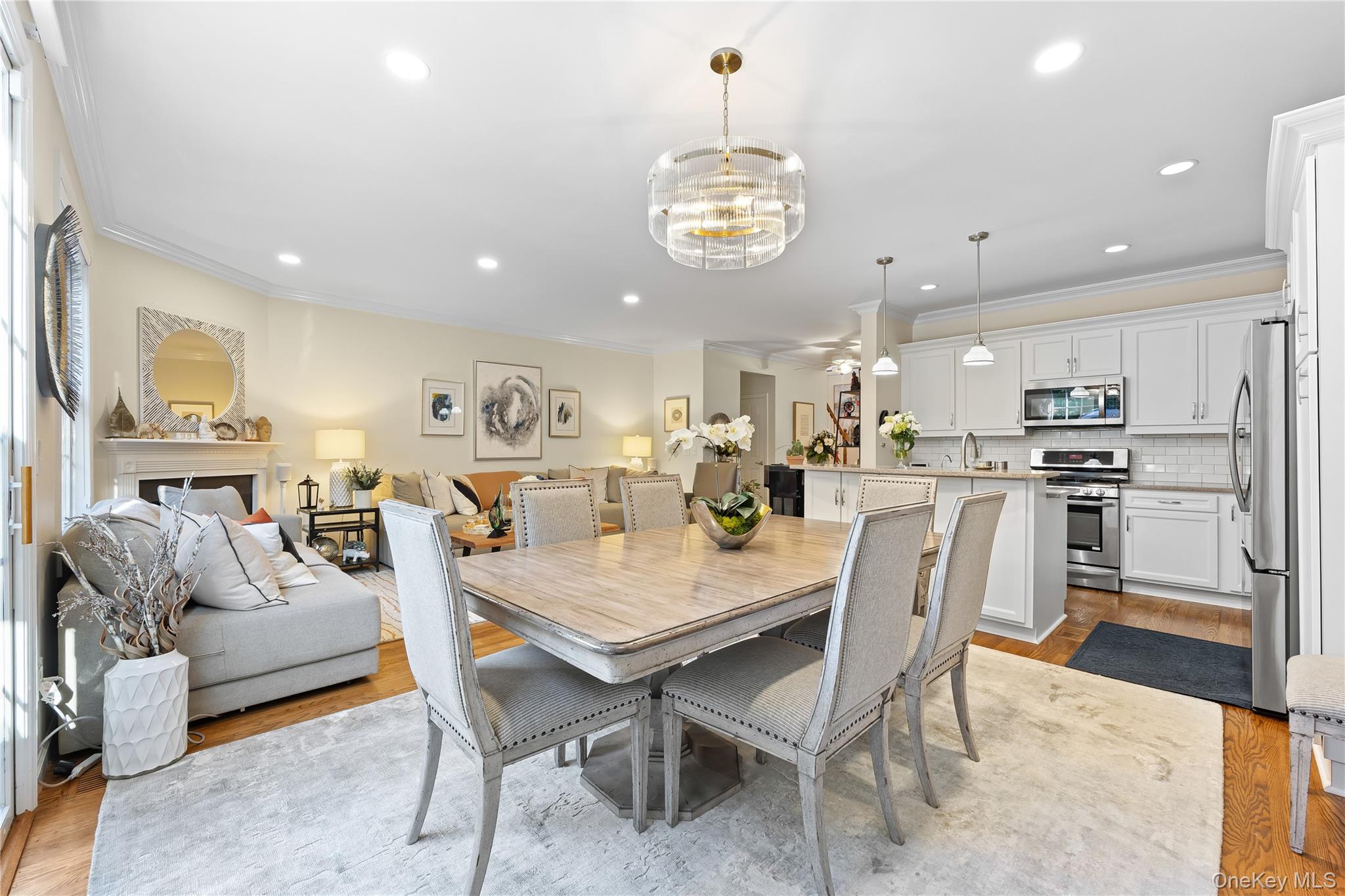 #8 photo, 2 Spring Court, Huntington , NY 11743