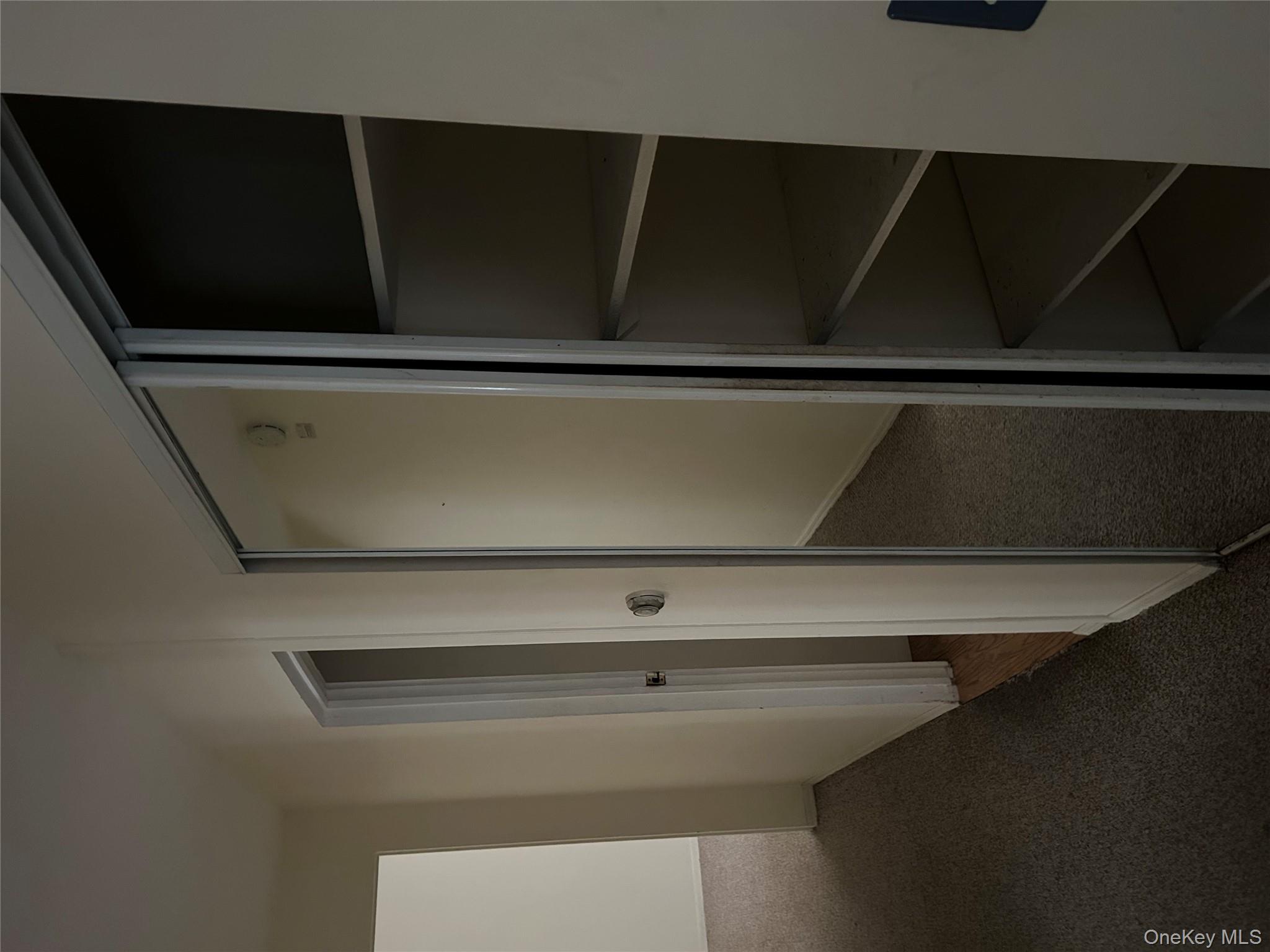 #11 photo, 155 Dahlia Drive, سوفولك Mastic Beach , NY 11951