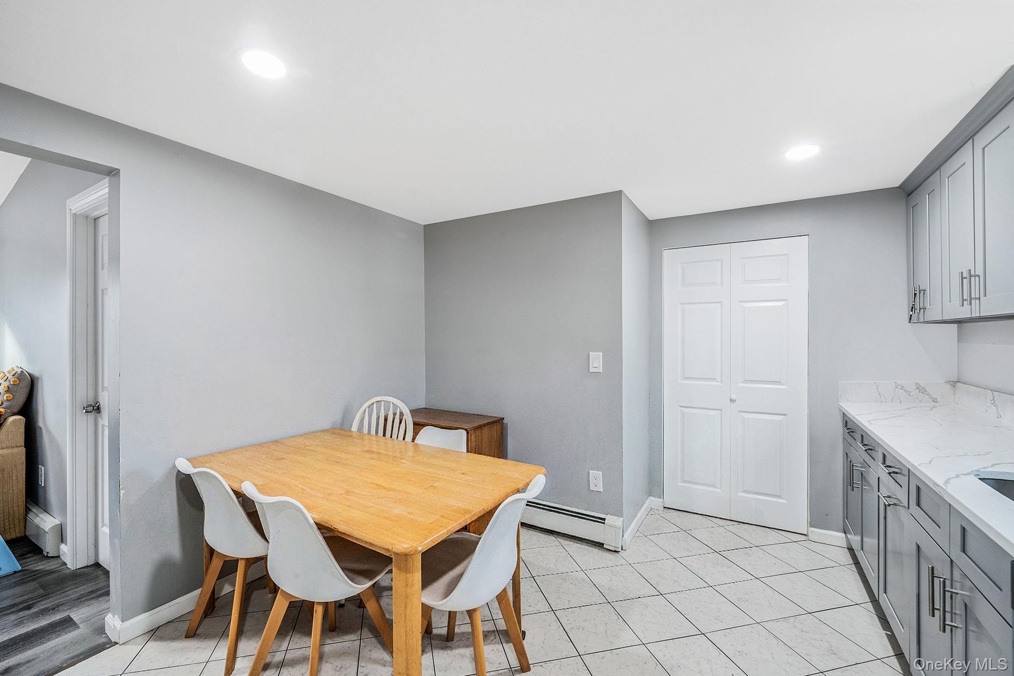 #17 photo, 275 Brentwood Parkway, Brentwood , NY 11717