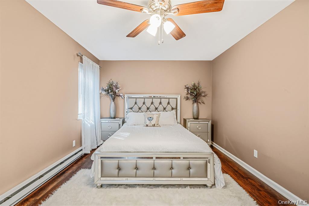 #7 photo, 40 W 4th Street, Patchogue , NY 11772