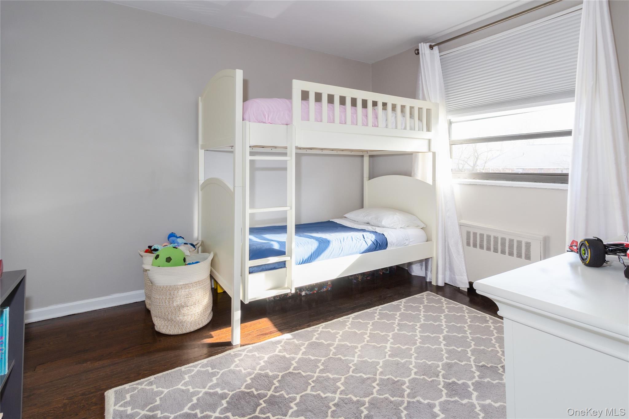 #16 photo, 163-62 Willets Point Boulevard, Whitestone , NY 11357