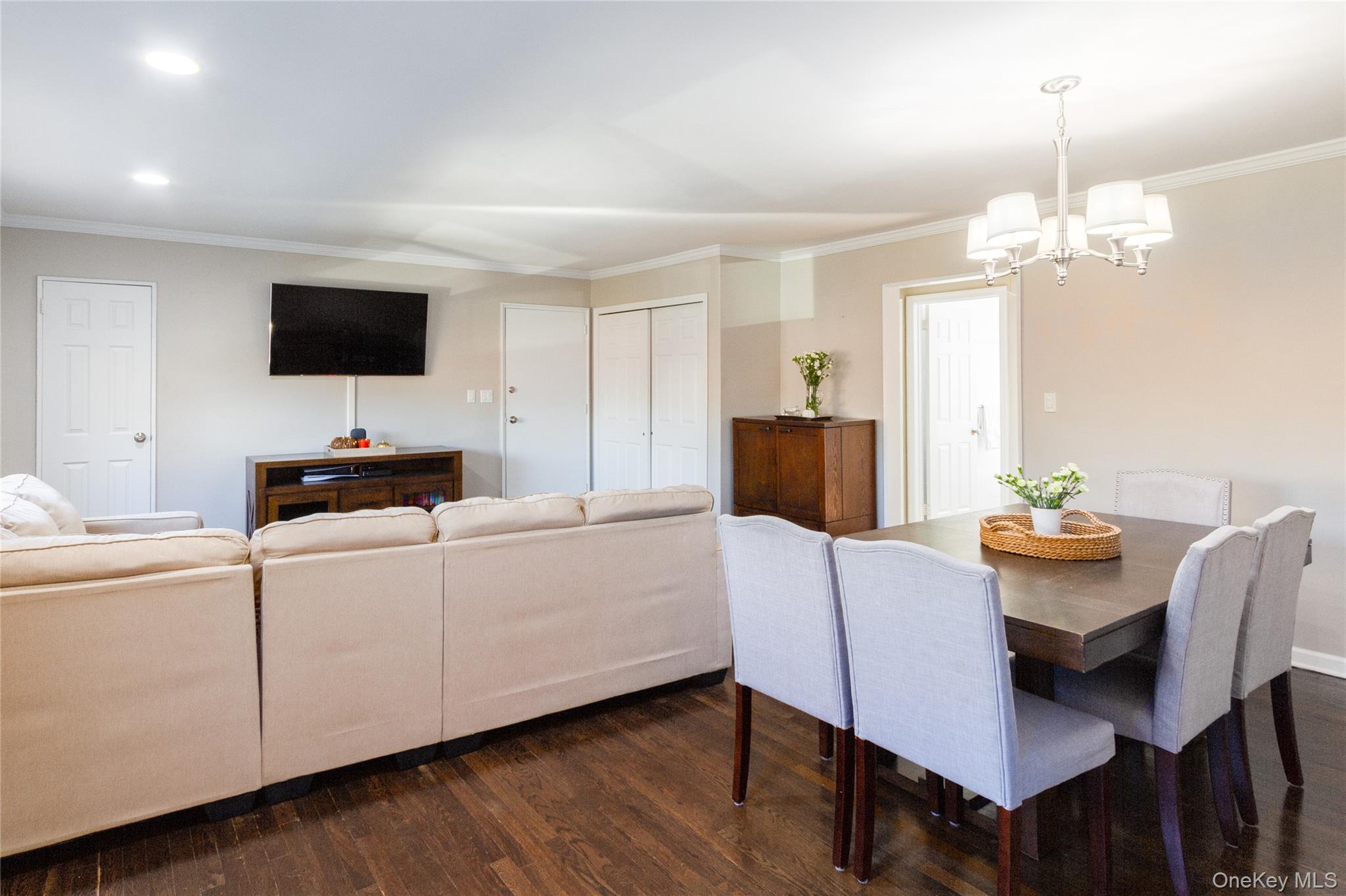 #8 photo, 163-62 Willets Point Boulevard, Whitestone , NY 11357