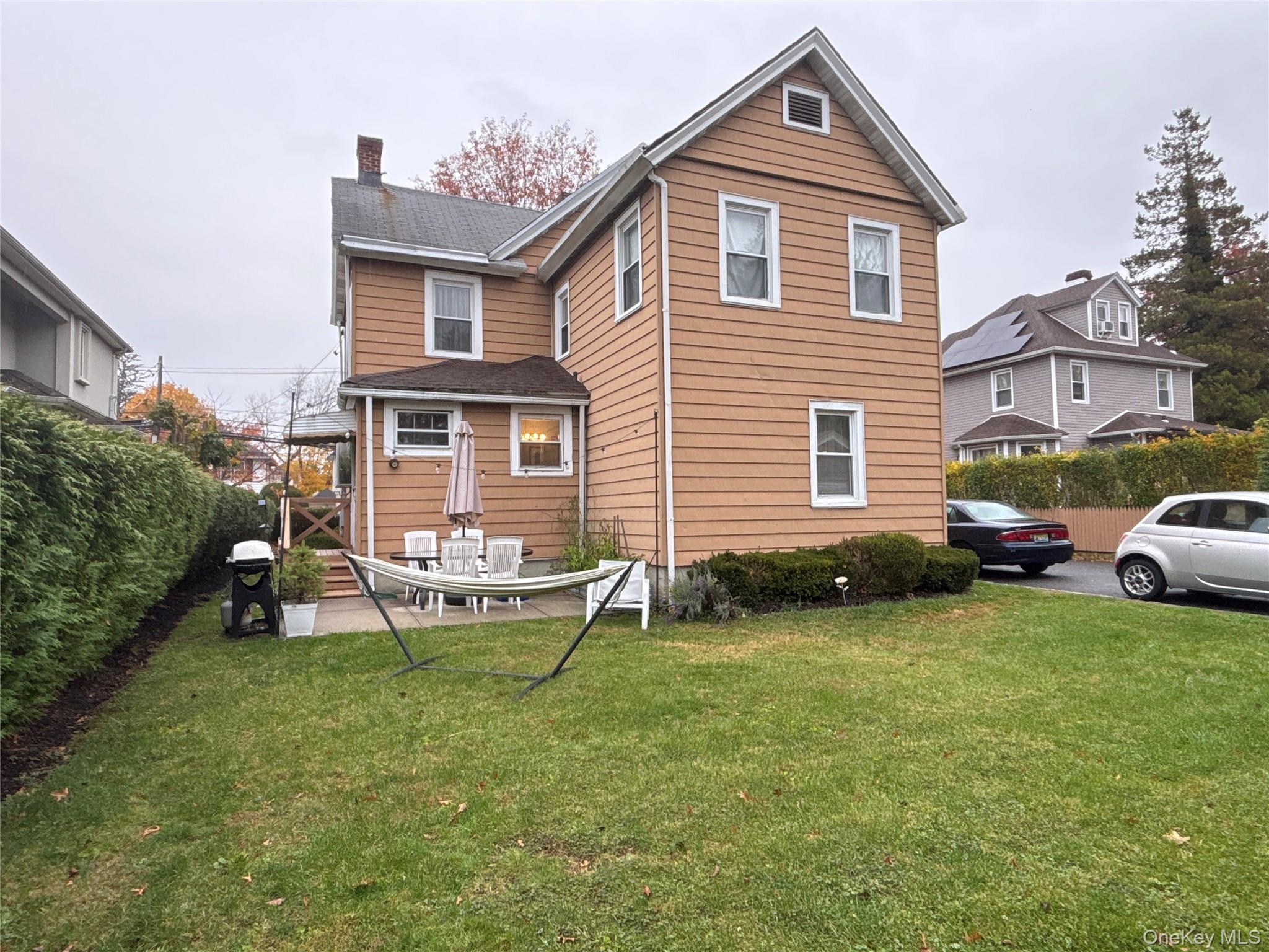 #18 photo, 30 Hicks Lane, Great Neck , NY 11024