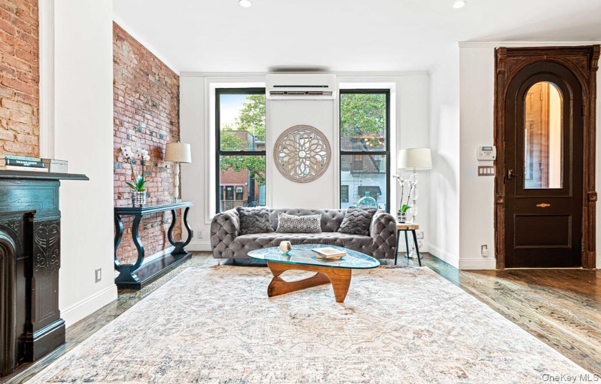 #4 photo, 308 Clifton Place, Brooklyn , NY 11216