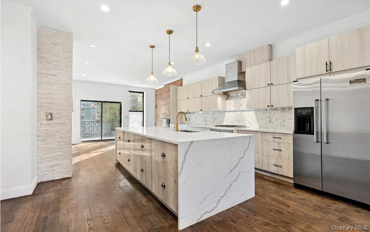 #6 photo, 308 Clifton Place, Brooklyn , NY 11216