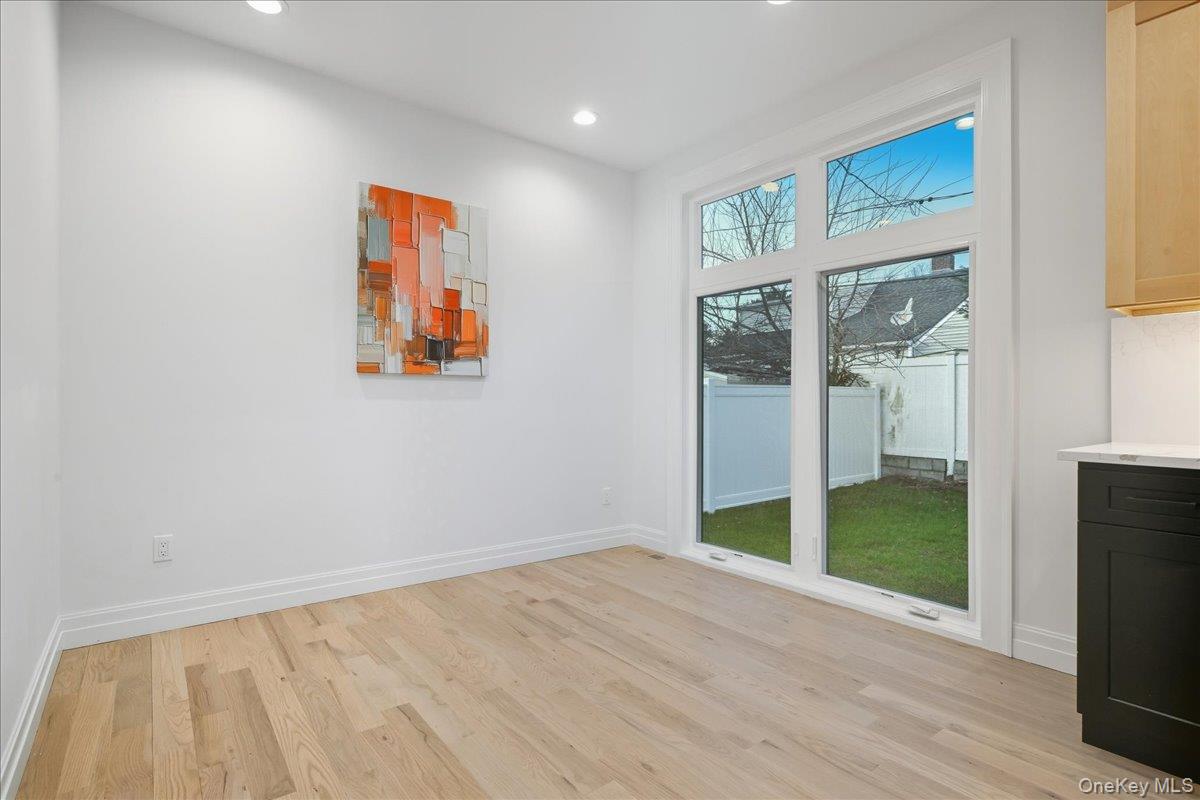 #19 photo, 267 Sprucewood Drive, Levittown , NY 11756