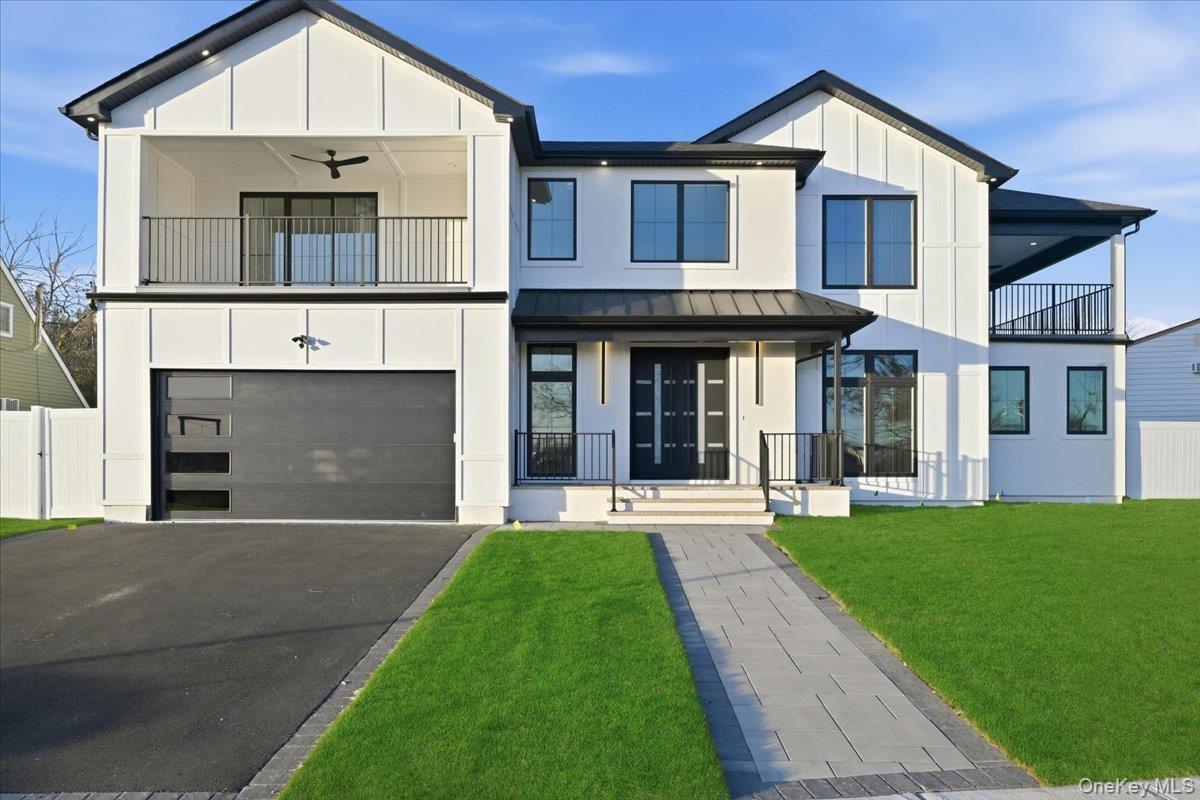 #2 photo, 267 Sprucewood Drive, Levittown , NY 11756