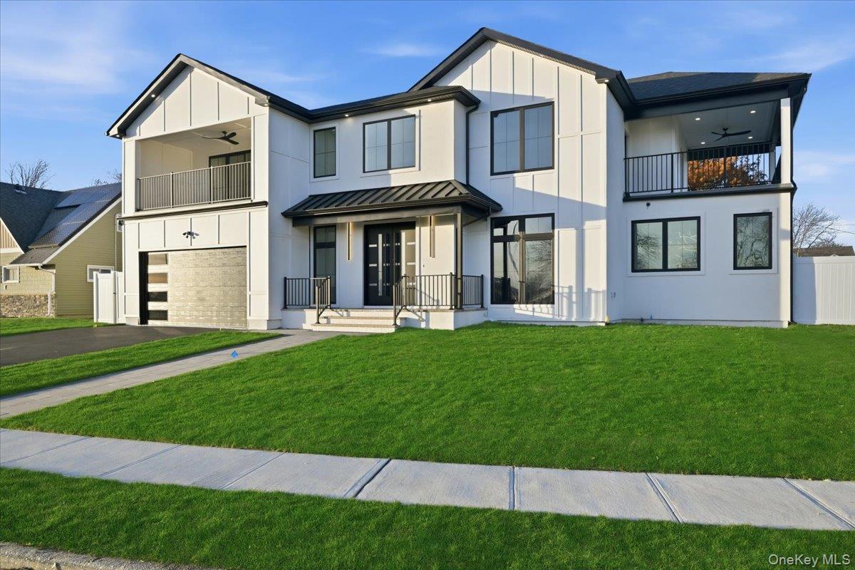 #3 photo, 267 Sprucewood Drive, Levittown , NY 11756