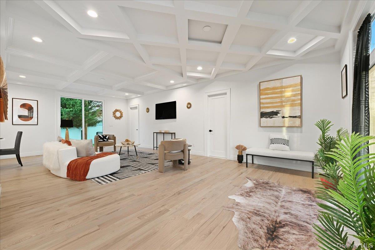 #7 photo, 267 Sprucewood Drive, Levittown , NY 11756