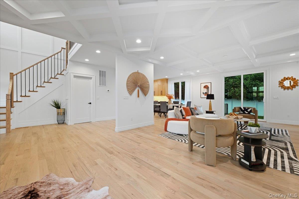 #8 photo, 267 Sprucewood Drive, Levittown , NY 11756