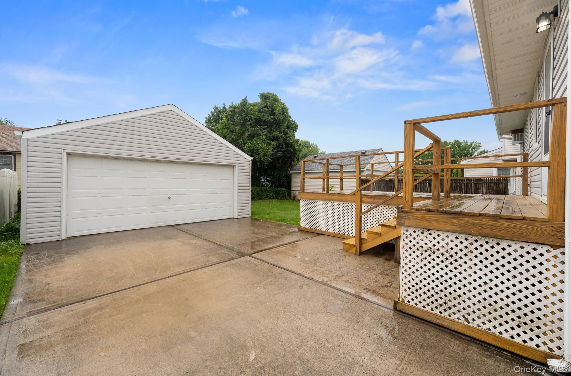 #14 photo, 2573 Legion Street, Bellmore , NY 11710