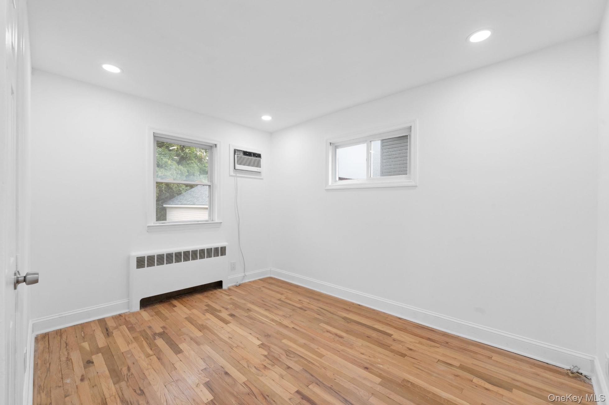 #5 photo, 2573 Legion Street, Bellmore , NY 11710