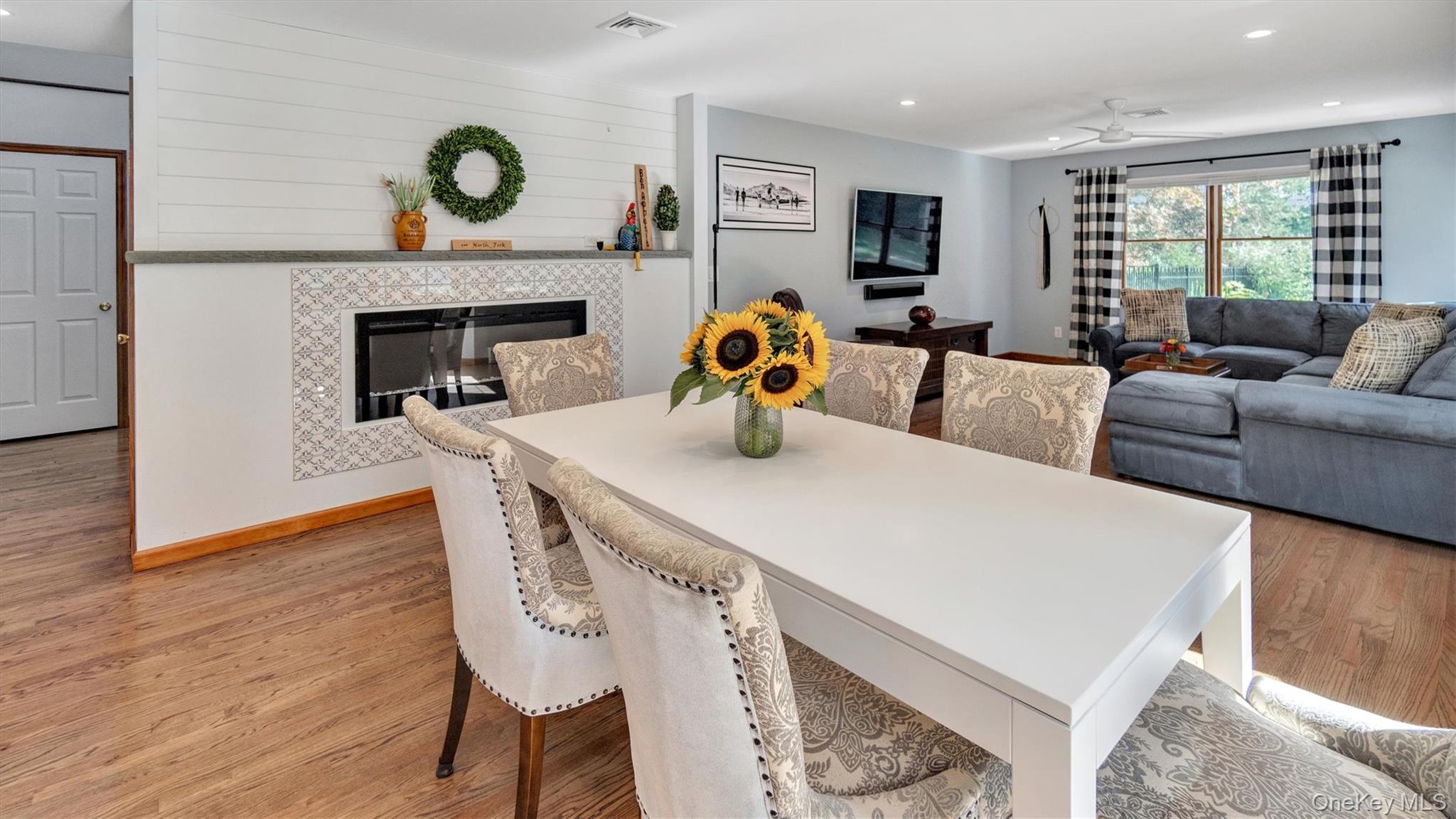 #13 photo, 181 Landing Lane, Baiting Hollow , NY 11933