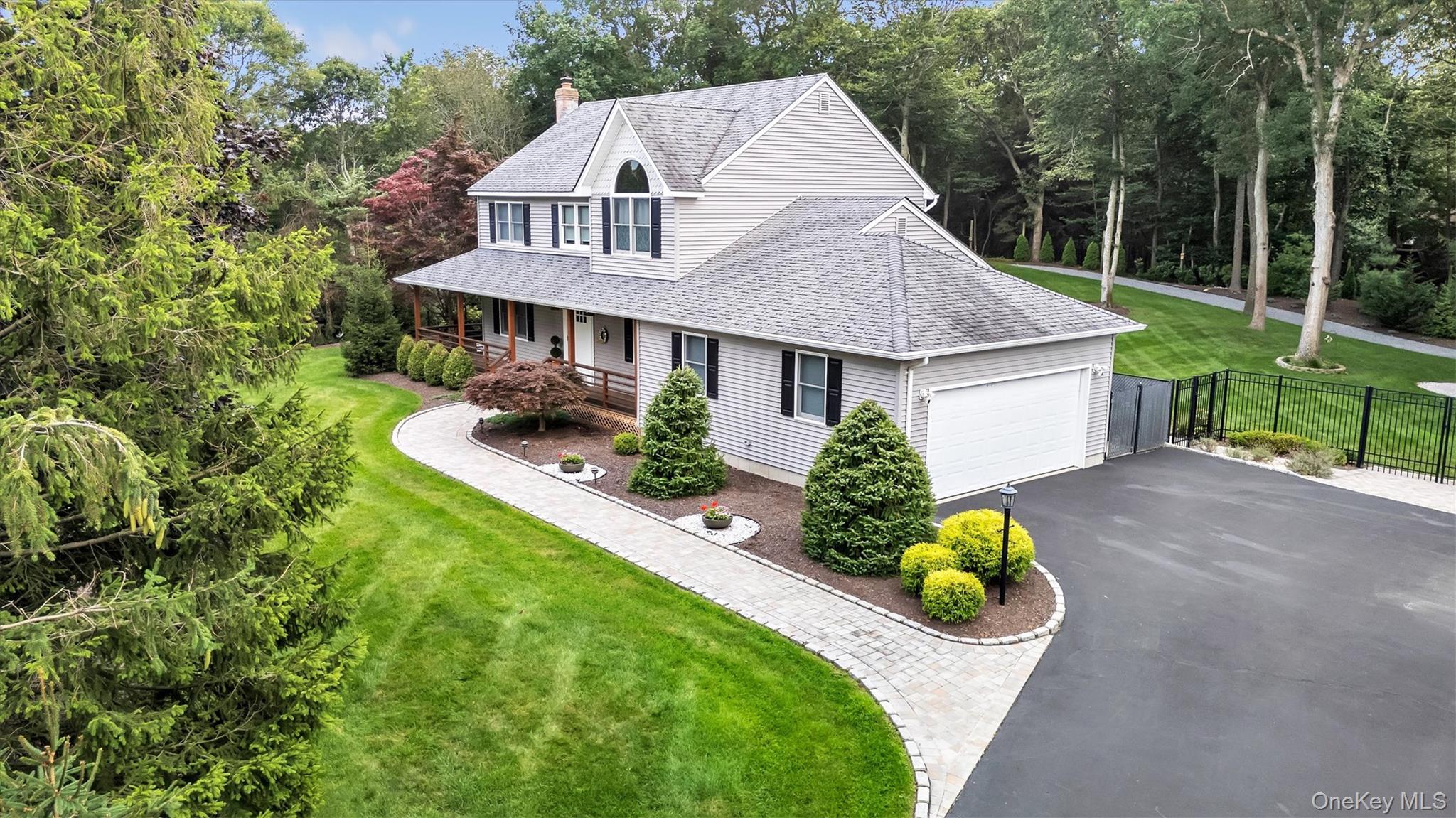 #4 photo, 181 Landing Lane, Baiting Hollow , NY 11933