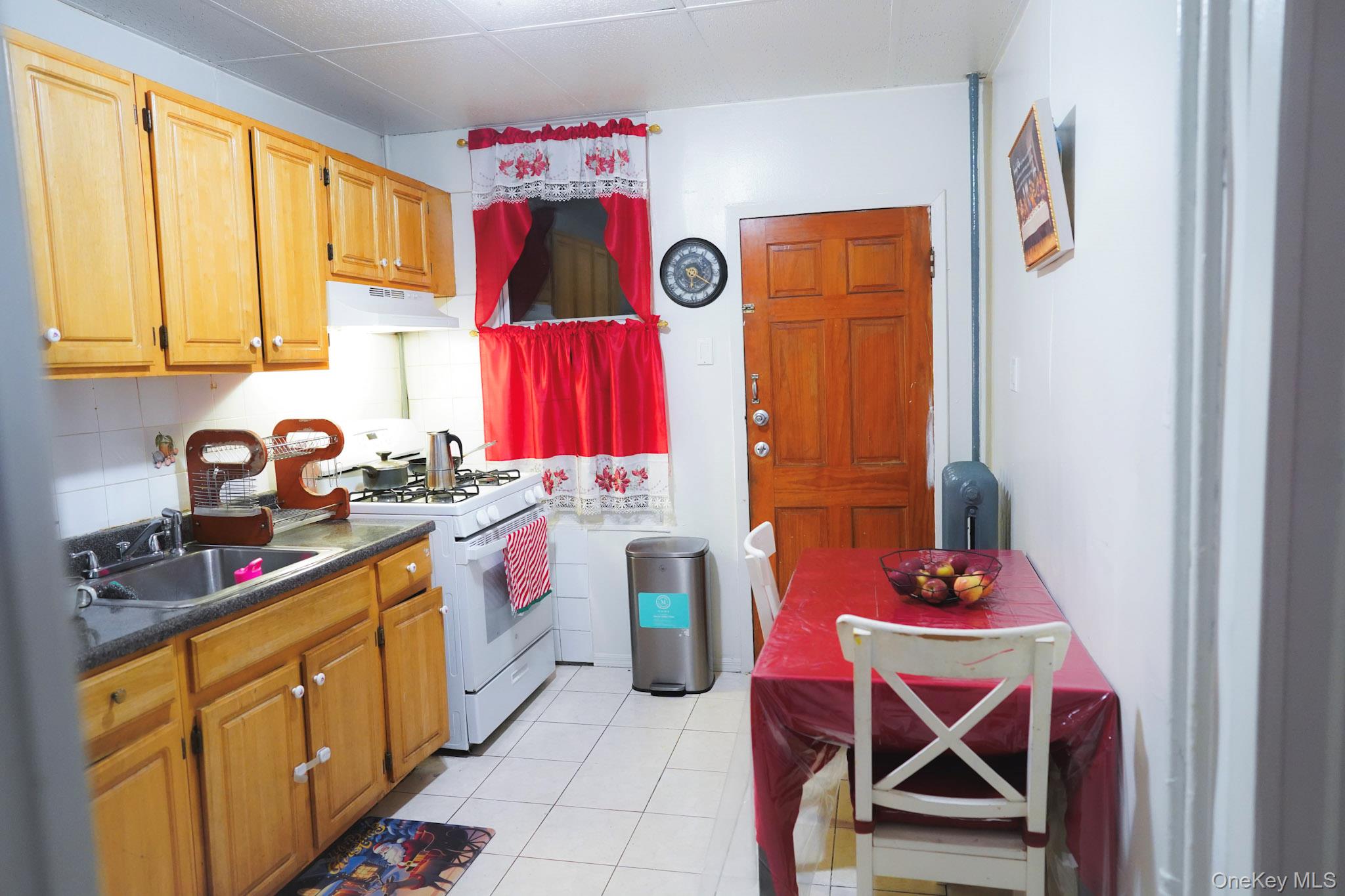 #6 photo, 80-60 90 Avenue, كوينز Woodhaven , NY 11421