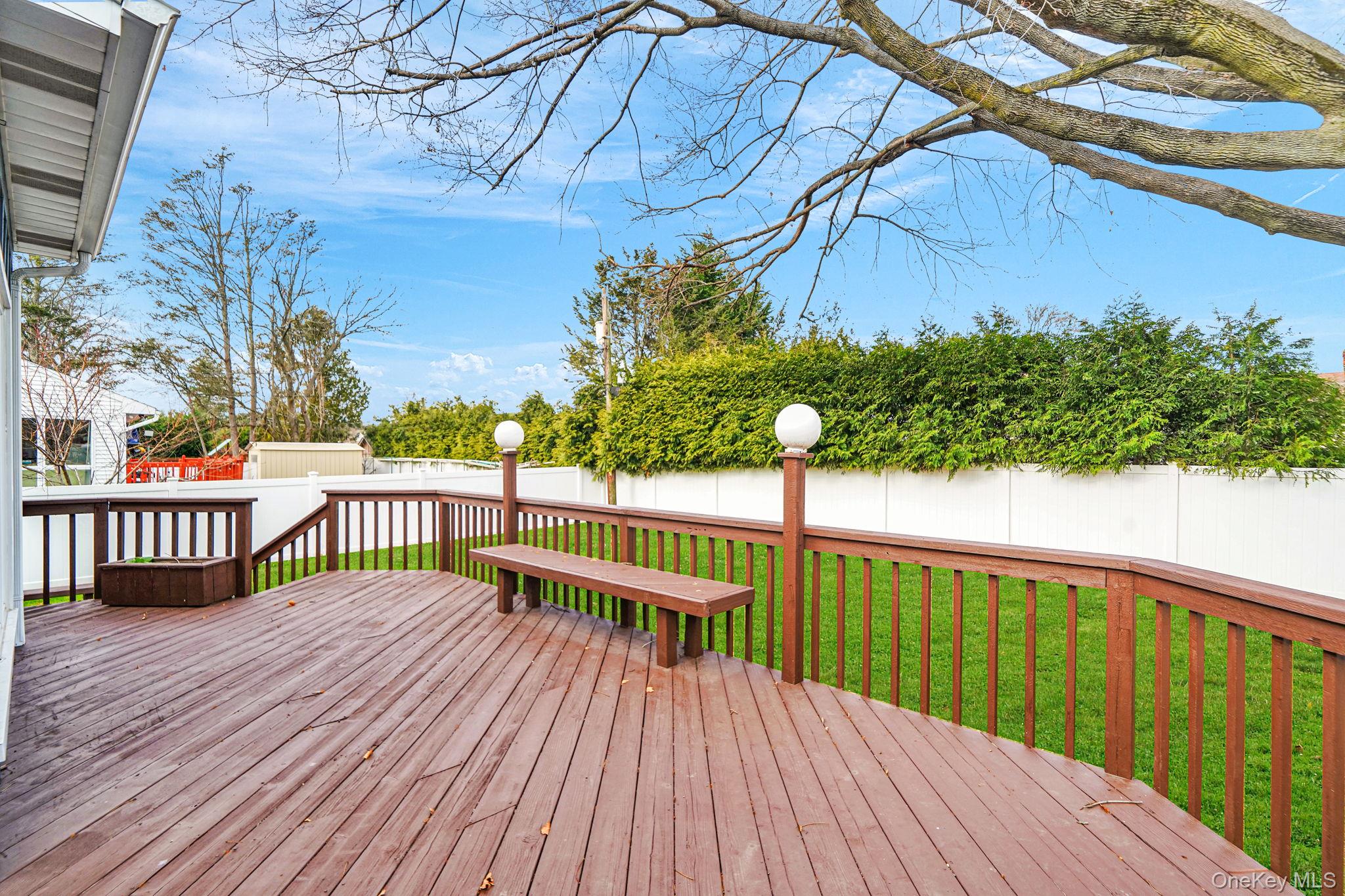 #8 photo, 11 Fordham Drive, Plainview , NY 11803