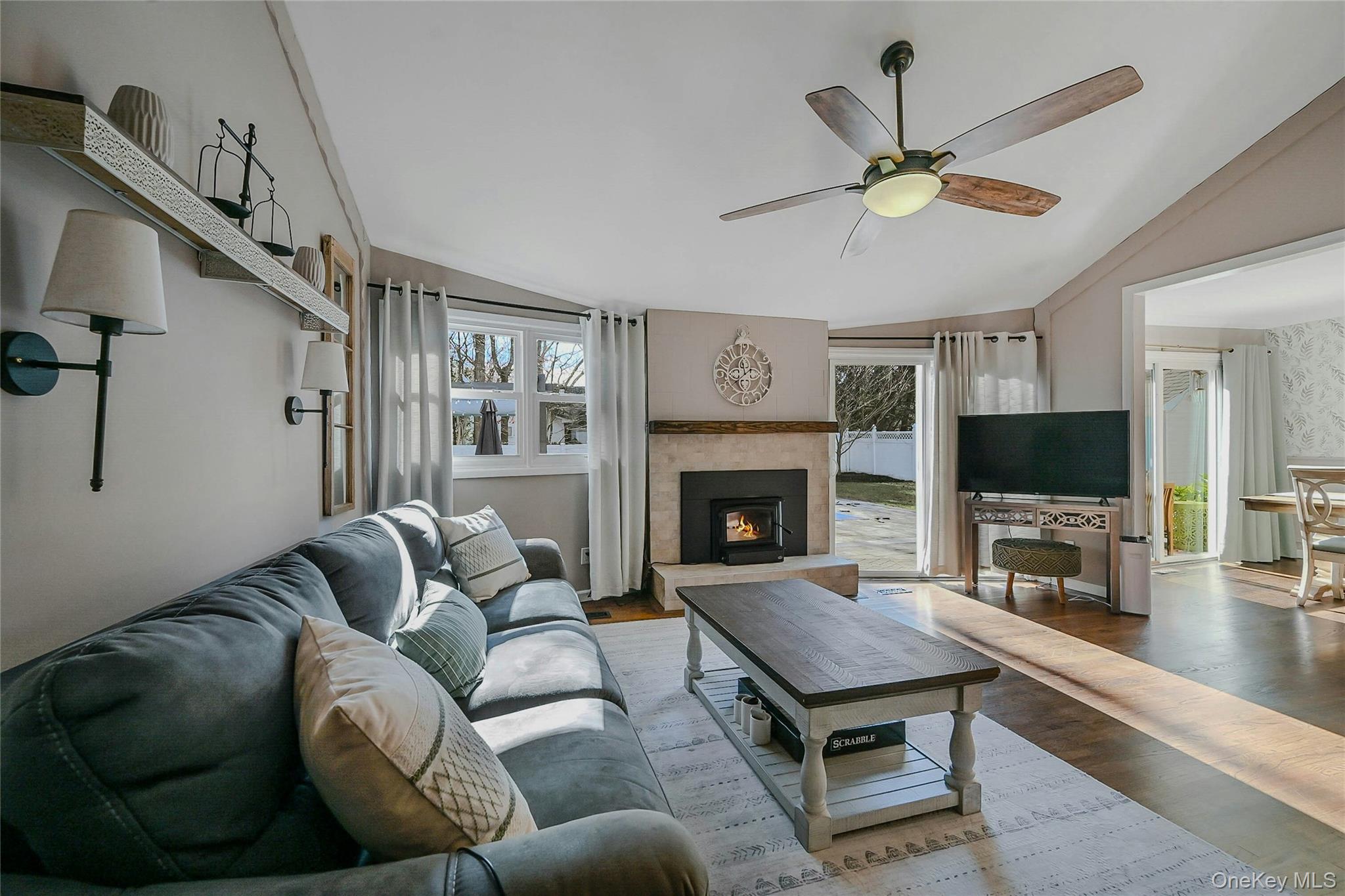 #10 photo, 4 Park Road, 東長島 Rocky Point , NY 11778