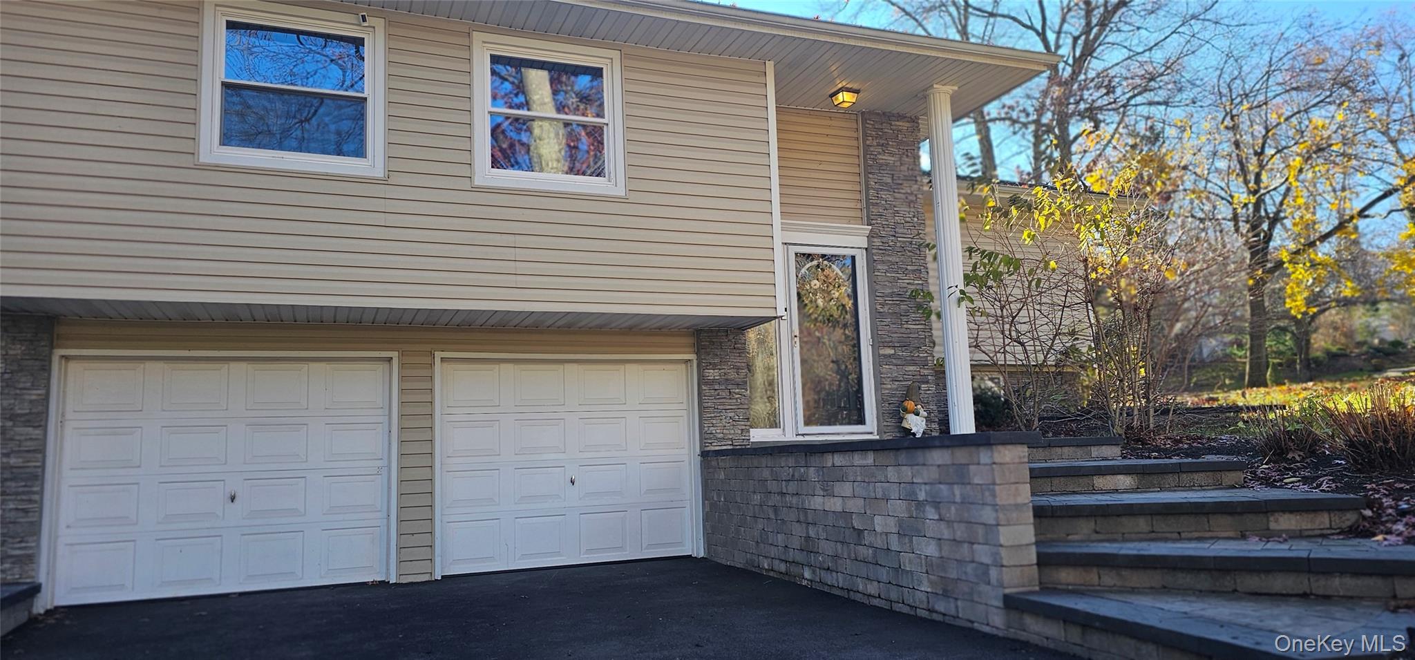 #3 photo, 4 Park Road, Rocky Point , NY 11778