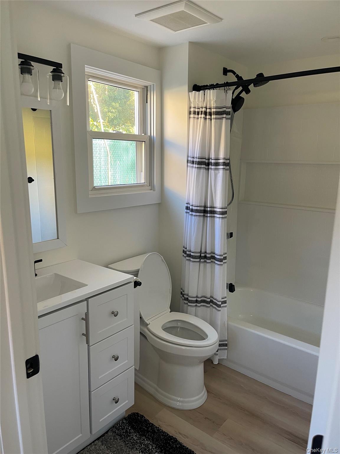 #8 photo, East Setauket, East Setauket , NY 11733