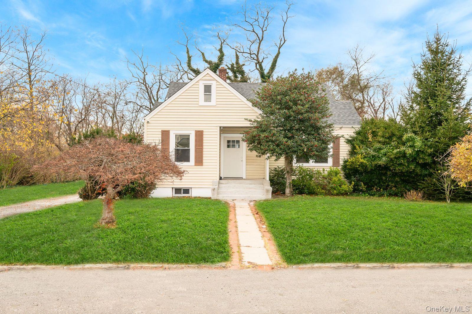 #1 photo, 123 4th Avenue, Huntington , NY 11746