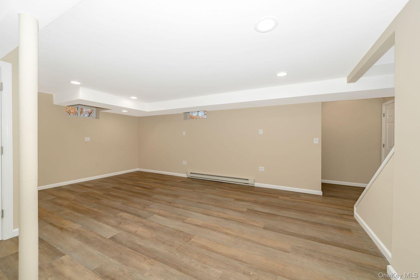 #13 photo, 123 4th Avenue, Huntington , NY 11746