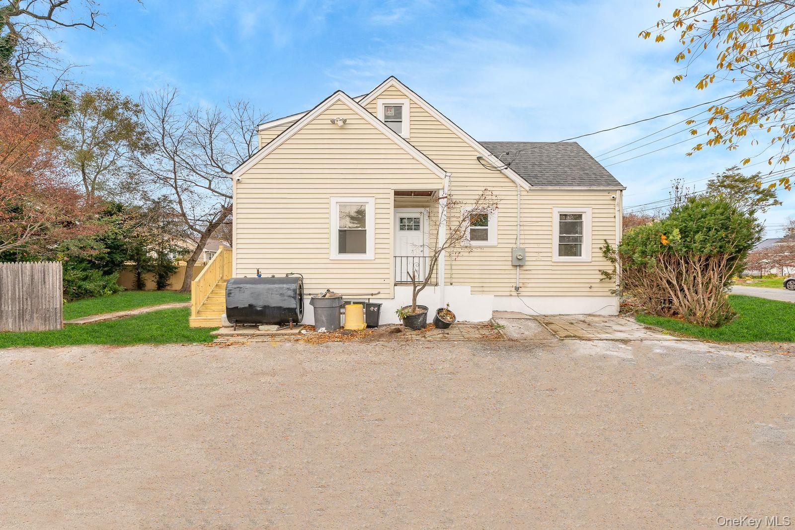 #20 photo, 123 4th Avenue, Huntington , NY 11746