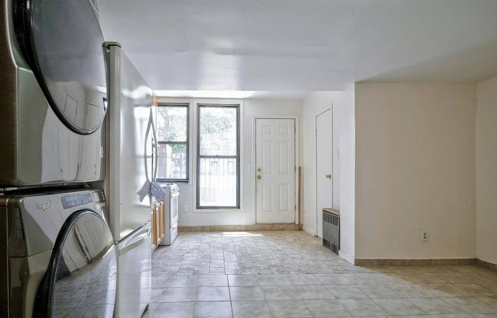 #9 photo, 328 39th St, Sunset Park , NY 11232