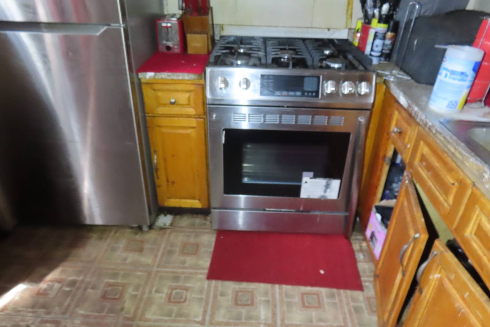 #6 photo, 470 Elton Street, East New York , NY 11208