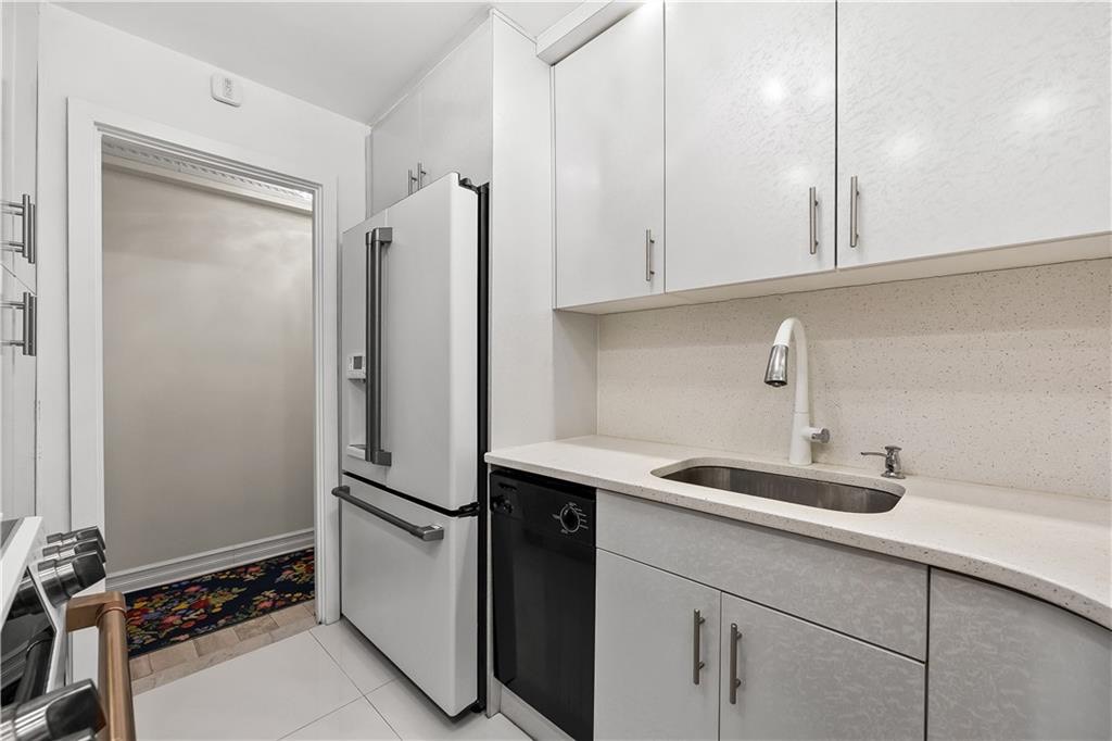 #13 photo, 40 Brighton 1st Road, #10G, Brighton Beach , NY 11235