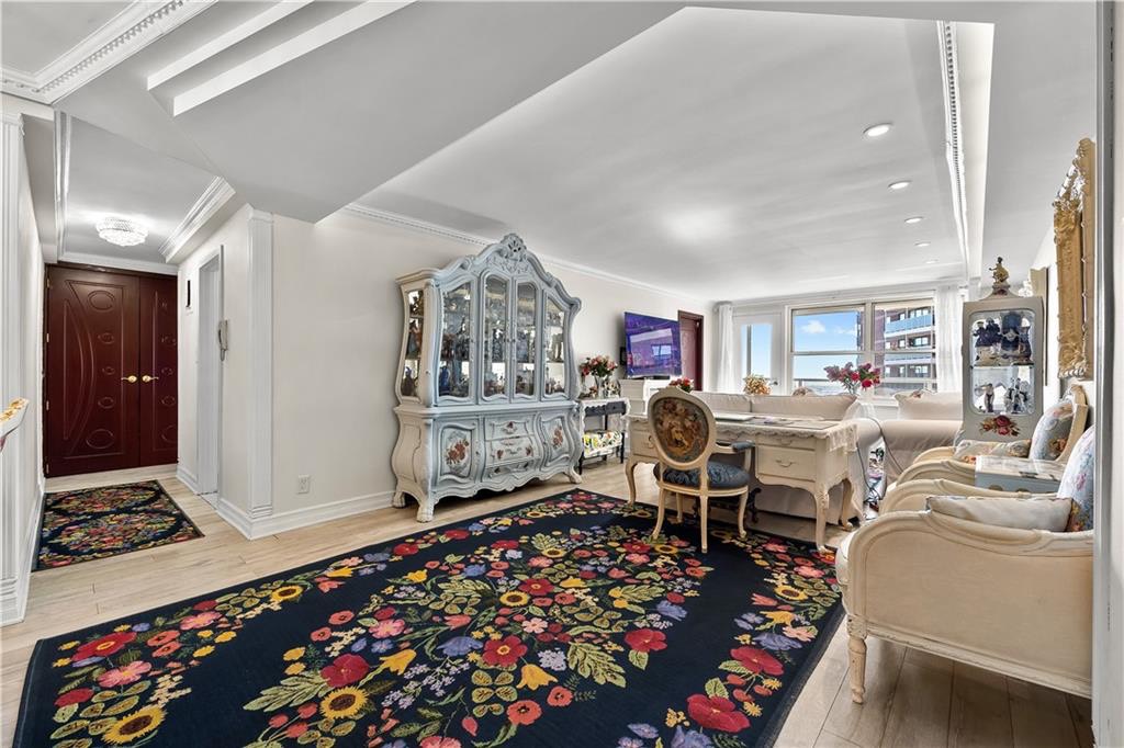 #3 photo, 40 Brighton 1st Road, #10G, Brighton Beach , NY 11235