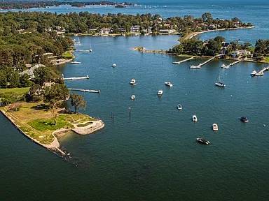 #4 photo, 1350 Greacen Point Rd, Mamaroneck , NY 10543