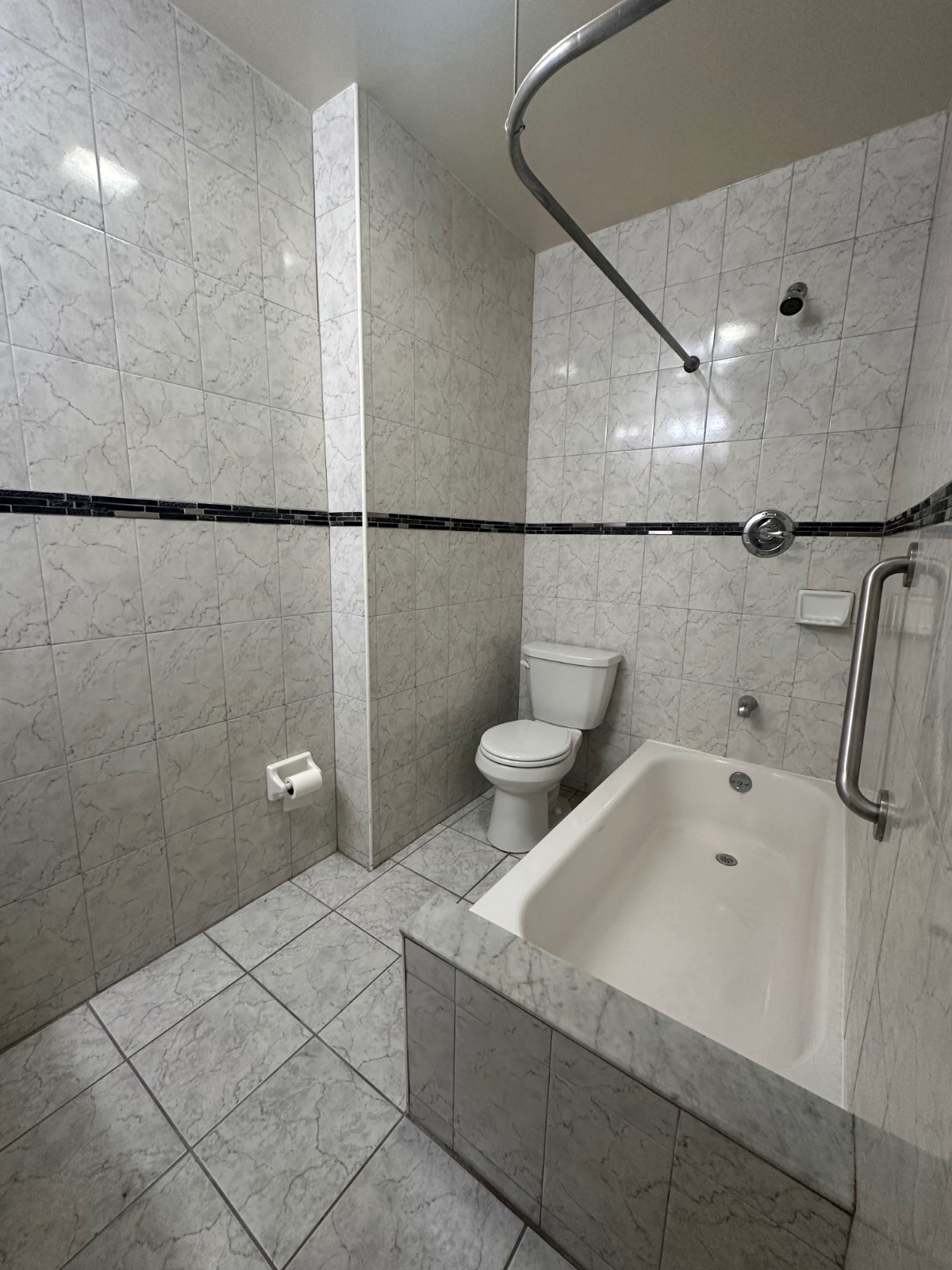 #12 photo, 1917 Avenue O, #1A, Brooklyn , NY 11230