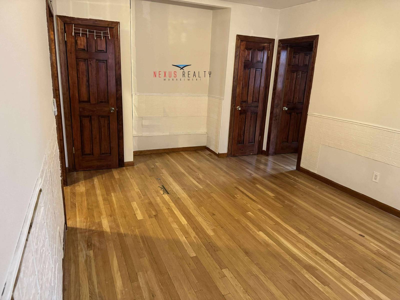 #2 photo, 23RD AVENUE & 31ST STREET, Astoria , NY 11105