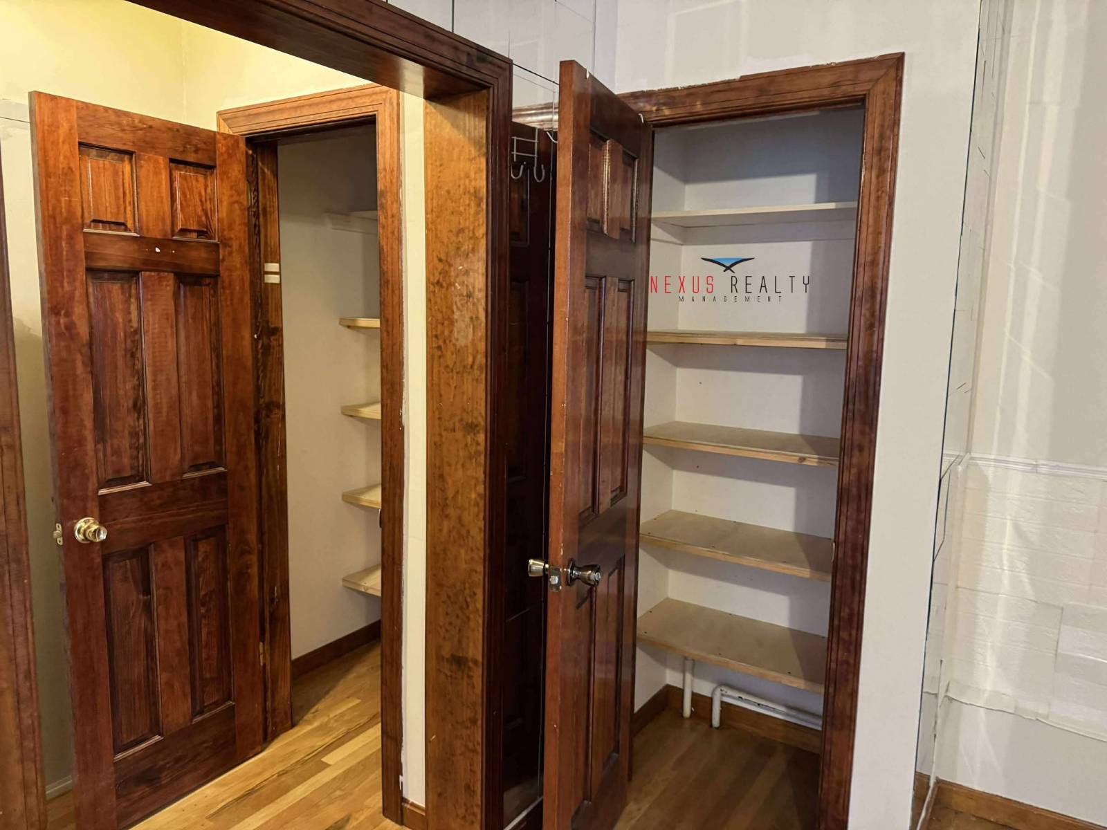 #9 photo, 23RD AVENUE & 31ST STREET, Astoria , NY 11105