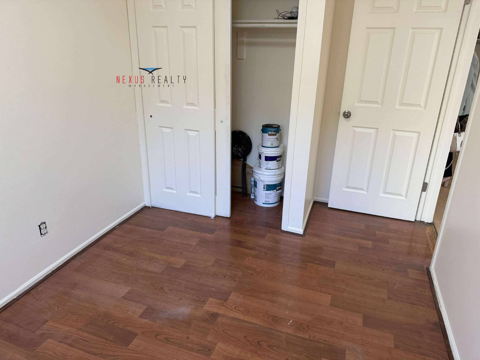 #6 photo, 69th street & 35th Avenue, Woodside , NY 11377