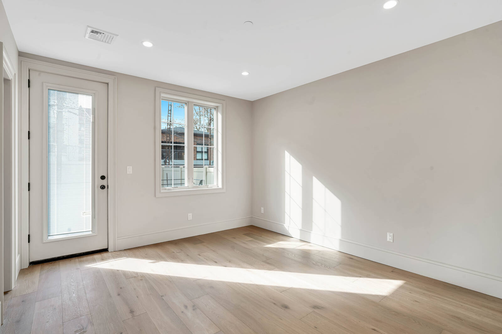 #17 photo, 368 92nd St, #1A, Bay Ridge , NY 11209