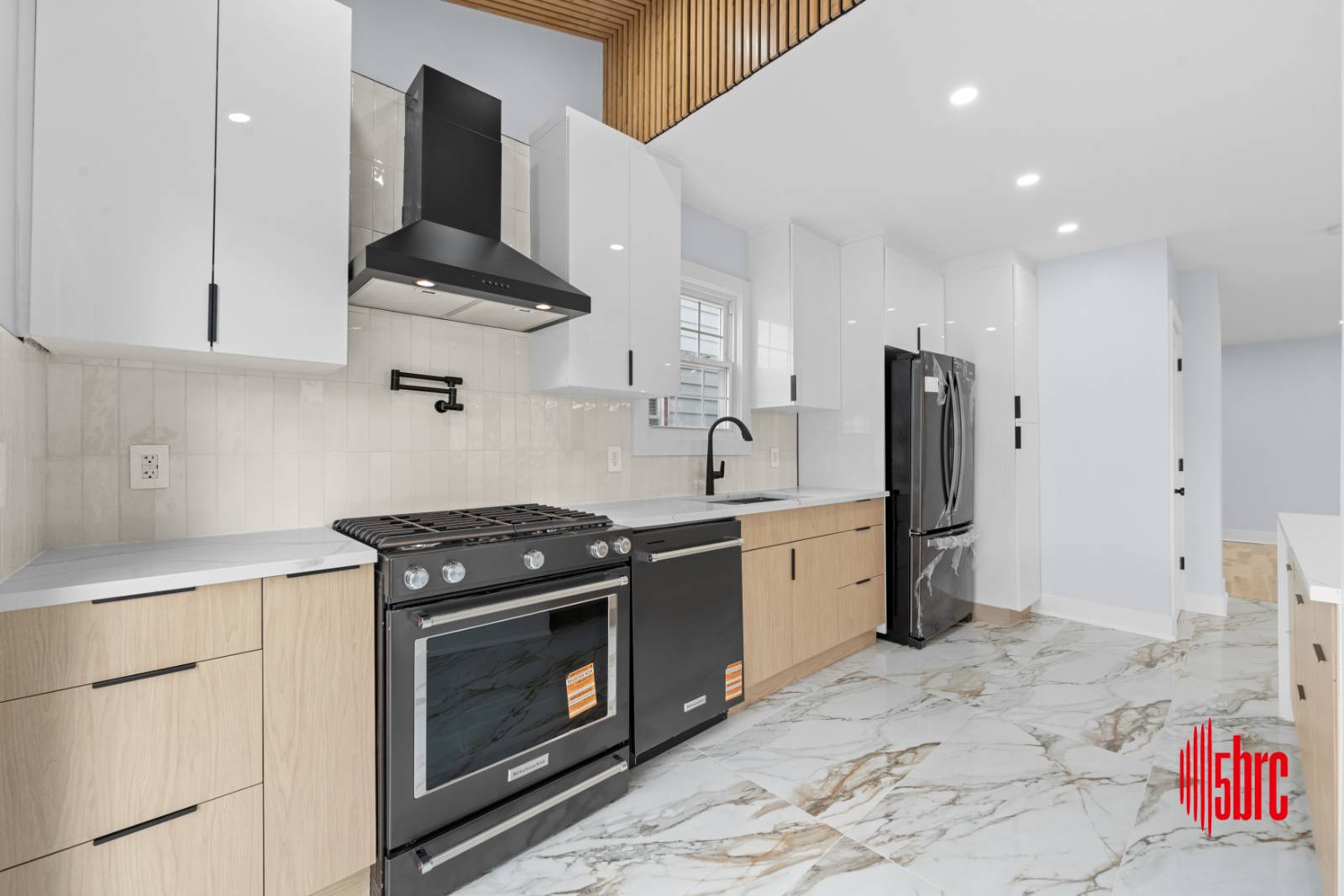 #15 photo, 34-26 209th Street, #Single Family, Bayside , NY 11361