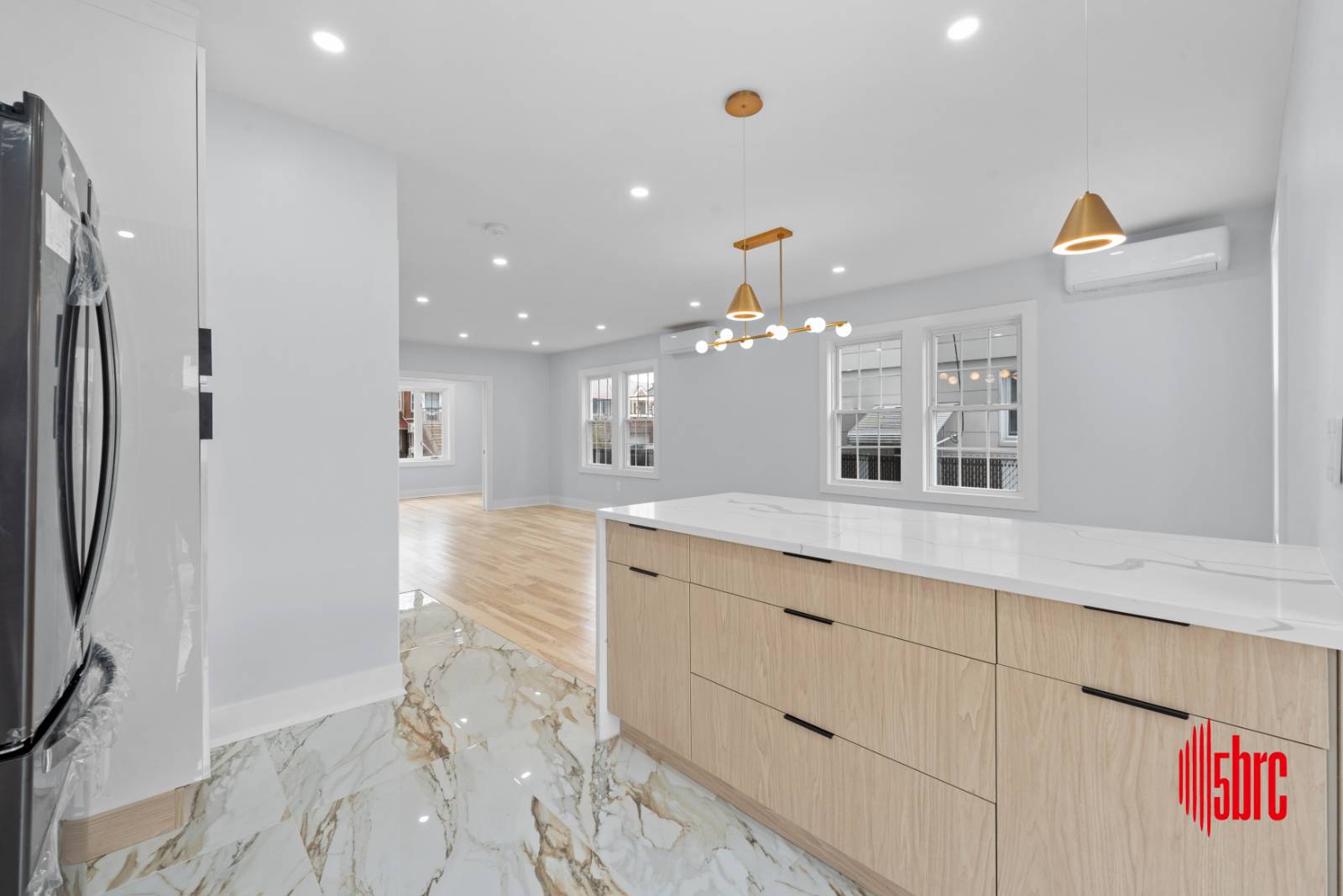 #17 photo, 34-26 209th Street, #Single Family, Bayside , NY 11361