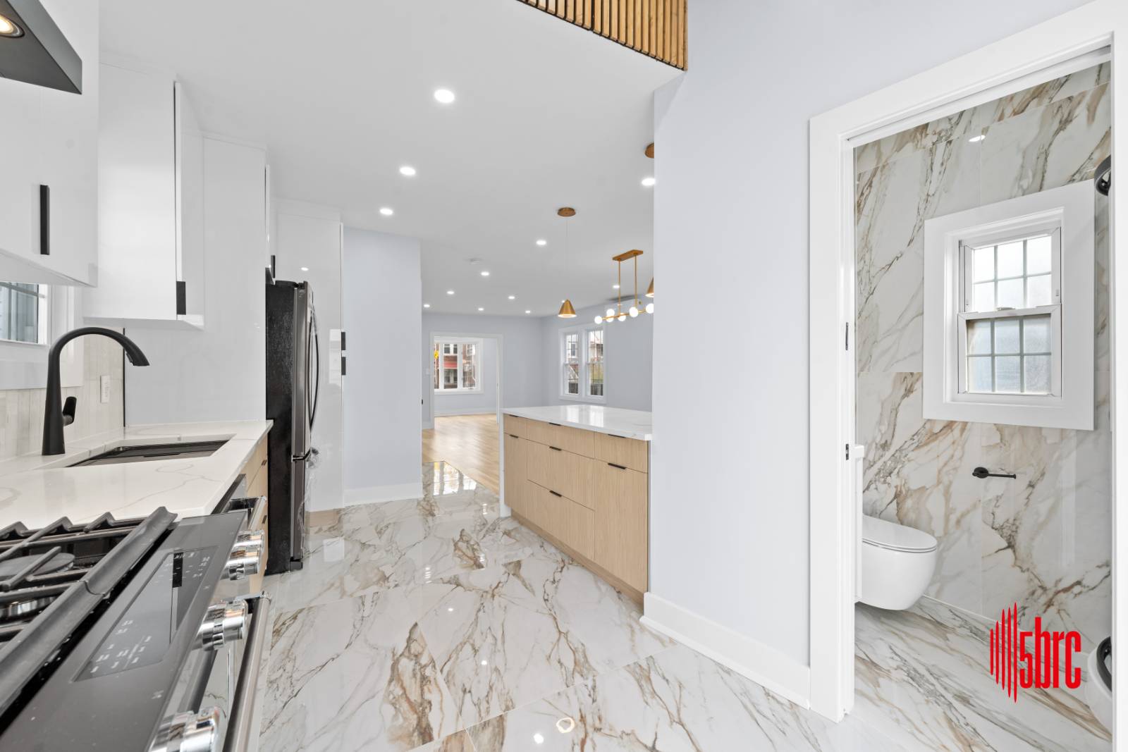 #18 photo, 34-26 209th Street, #Single Family, Bayside , NY 11361