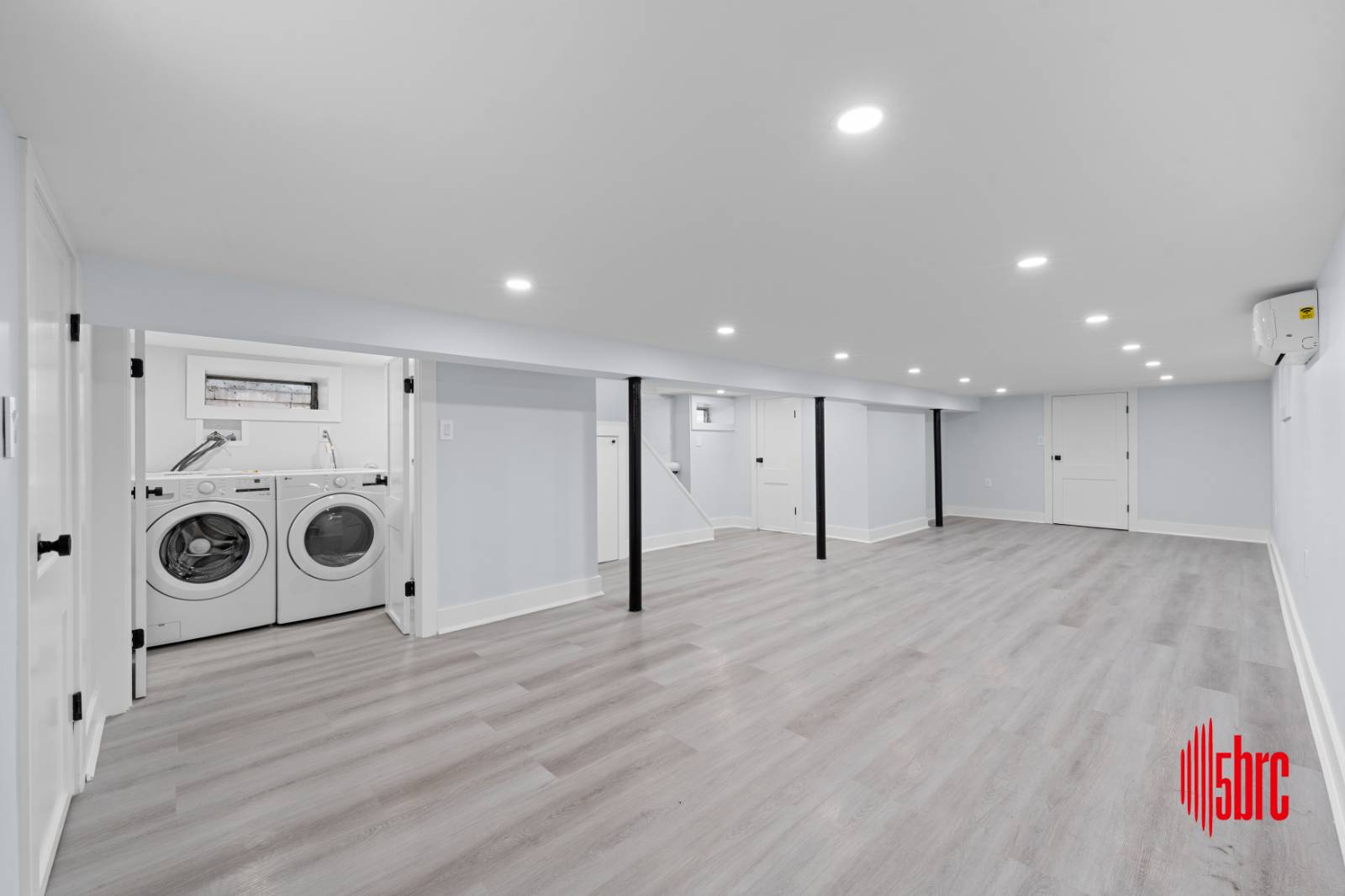 #25 photo, 34-26 209th Street, #Single Family, Bayside , NY 11361