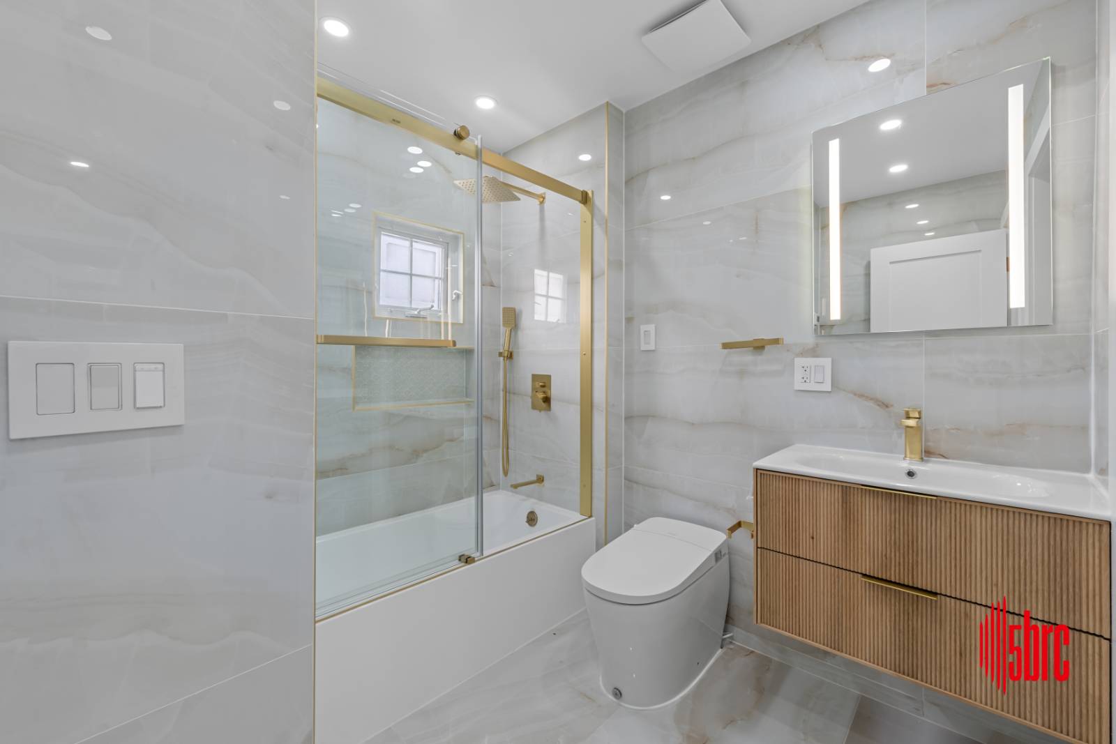 #29 photo, 34-26 209th Street, #Single Family, Bayside , NY 11361