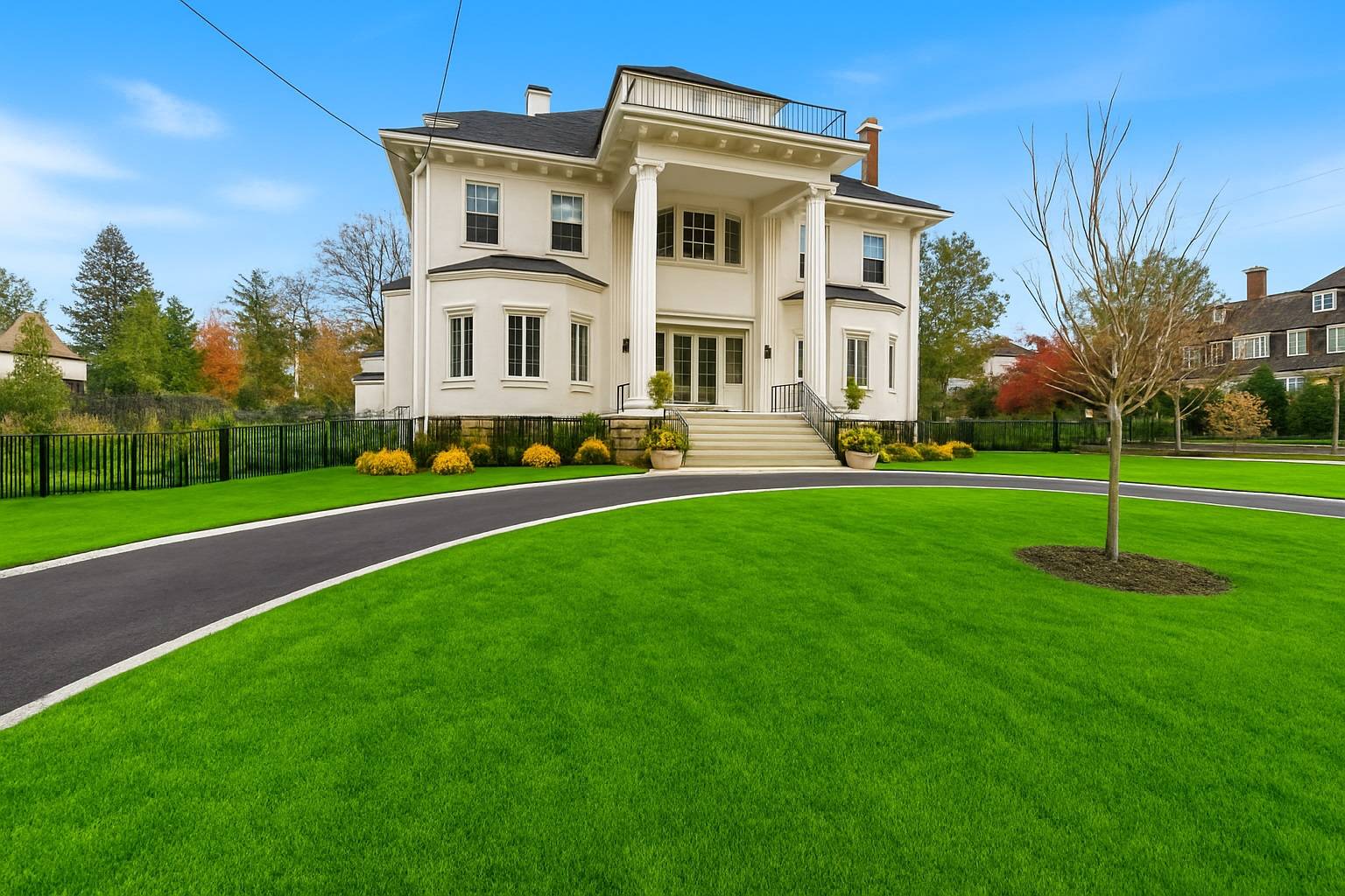 #1 photo, 158 Loring Ave, Pelham , NY 10803