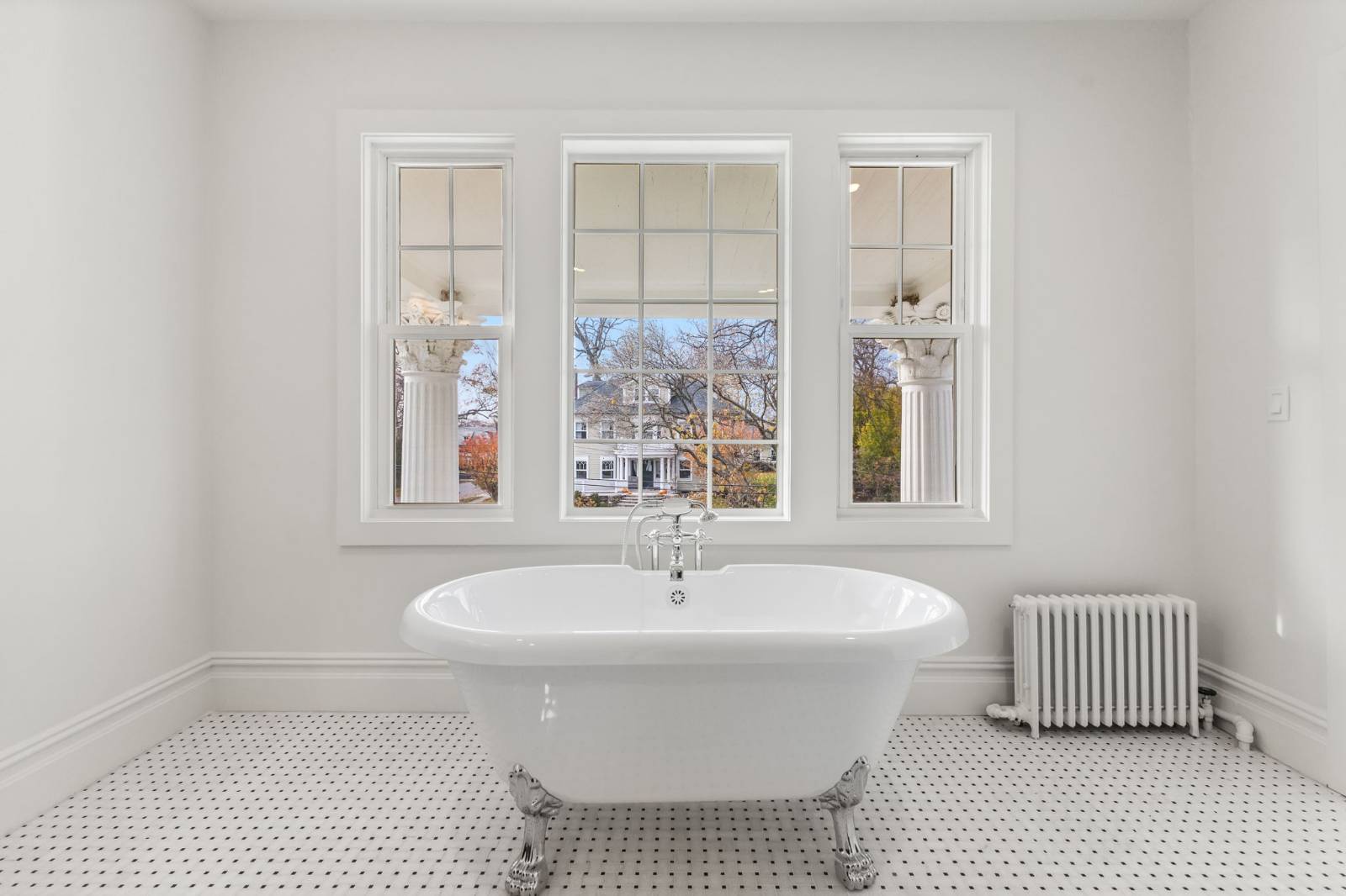 #29 photo, 158 Loring Ave, Pelham , NY 10803