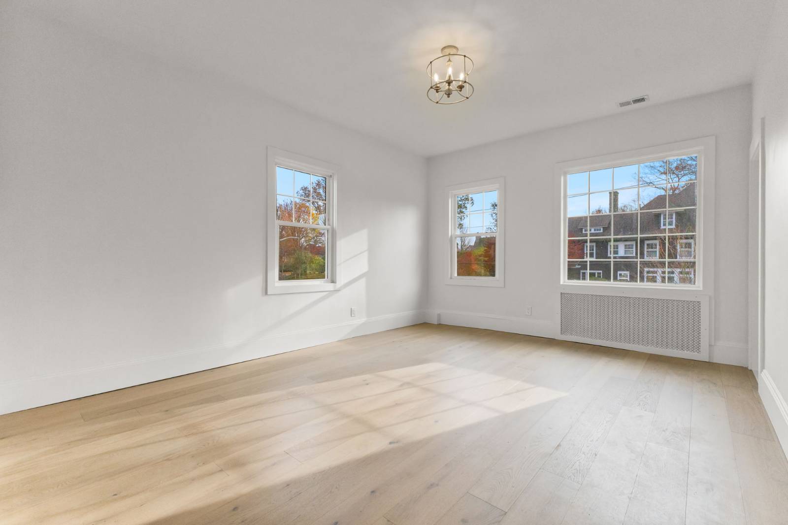 #34 photo, 158 Loring Ave, Pelham , NY 10803