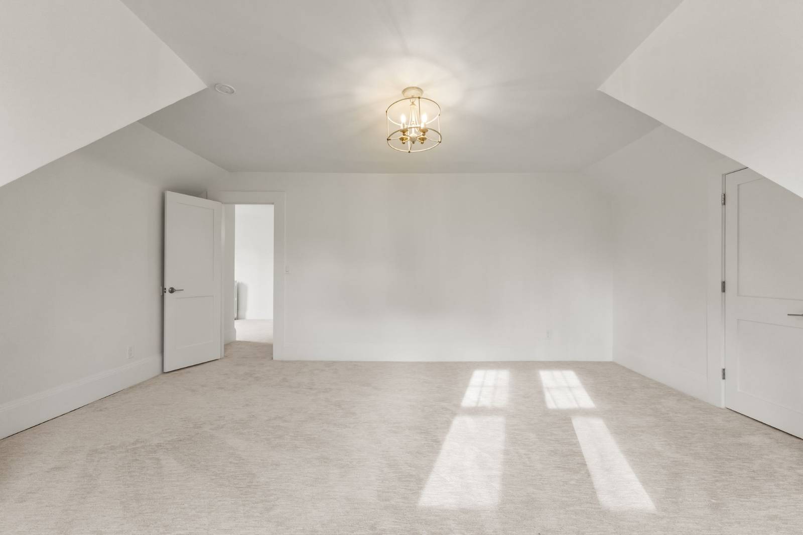 #46 photo, 158 Loring Ave, Pelham , NY 10803